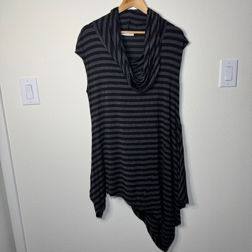 Brynn Walker Dress Women's SM Grey Black Striped Cowl Neck Sleeveless Casual